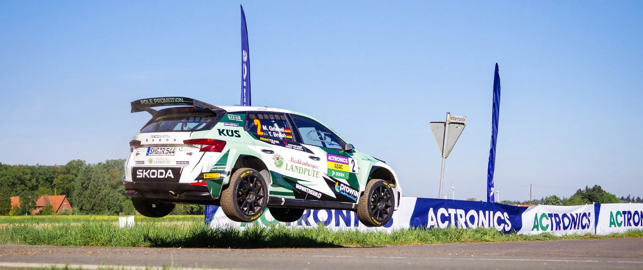 Marijan Griebel Triumphiert Bei Der ADAC ACTRONICS Rallye Sulingen Und ...